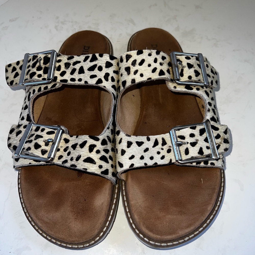 Dibs Sandal
